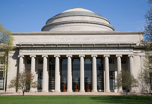  Massachusetts Institute of Technology 