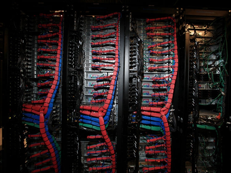 bloomberg.com